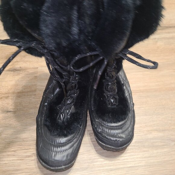 The North Face women 8 Goosedown Icepick Quilted Lace-Up Winter snow boots - Picture 3 of 7